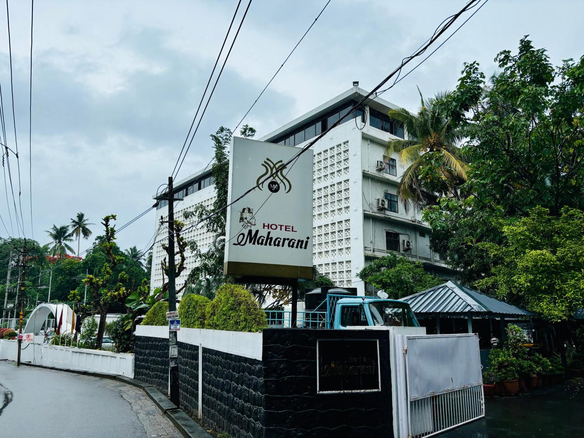 Maharani Hotel Kozhikode Eksteriør bilde